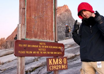 Mt Kinabalu trail