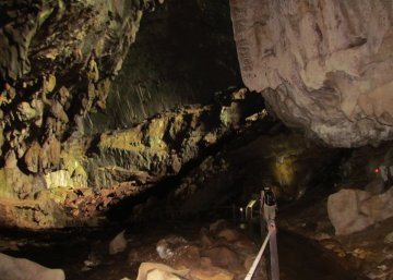 Deer Cave