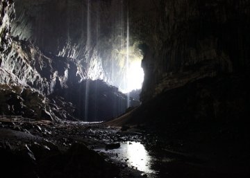 Deer Cave