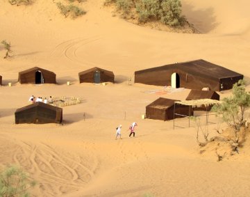 Camp in a desert